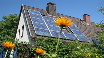 Programul Casa Verde Fotovoltaice a fost suspendat. Zeci de mii de români au rămas cu ochii în soare