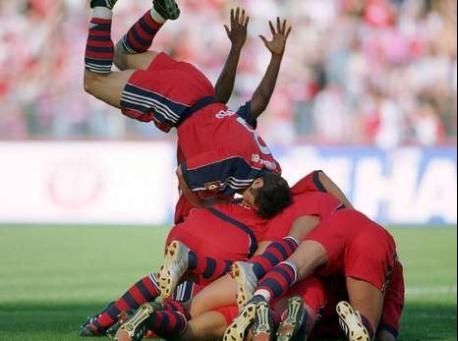 Bayern Munchen merge în semifinalele Ligii Campionilor 