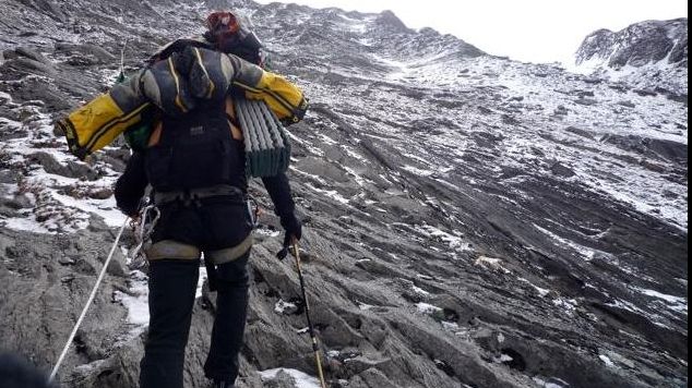 Caz incredibil în Himalaya. A fost găsit în viaţă după 47 de zile!
