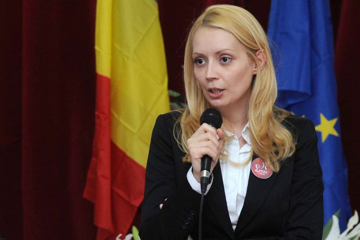 În dezacord cu PSD. Daciana Sârbu a votat pentru activarea art. 7 în cazul Poloniei