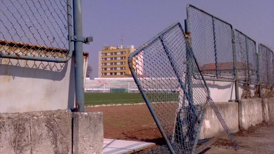 Statul va investi peste 100 de milioane de euro pentru renovarea a patru stadioane din Capitală