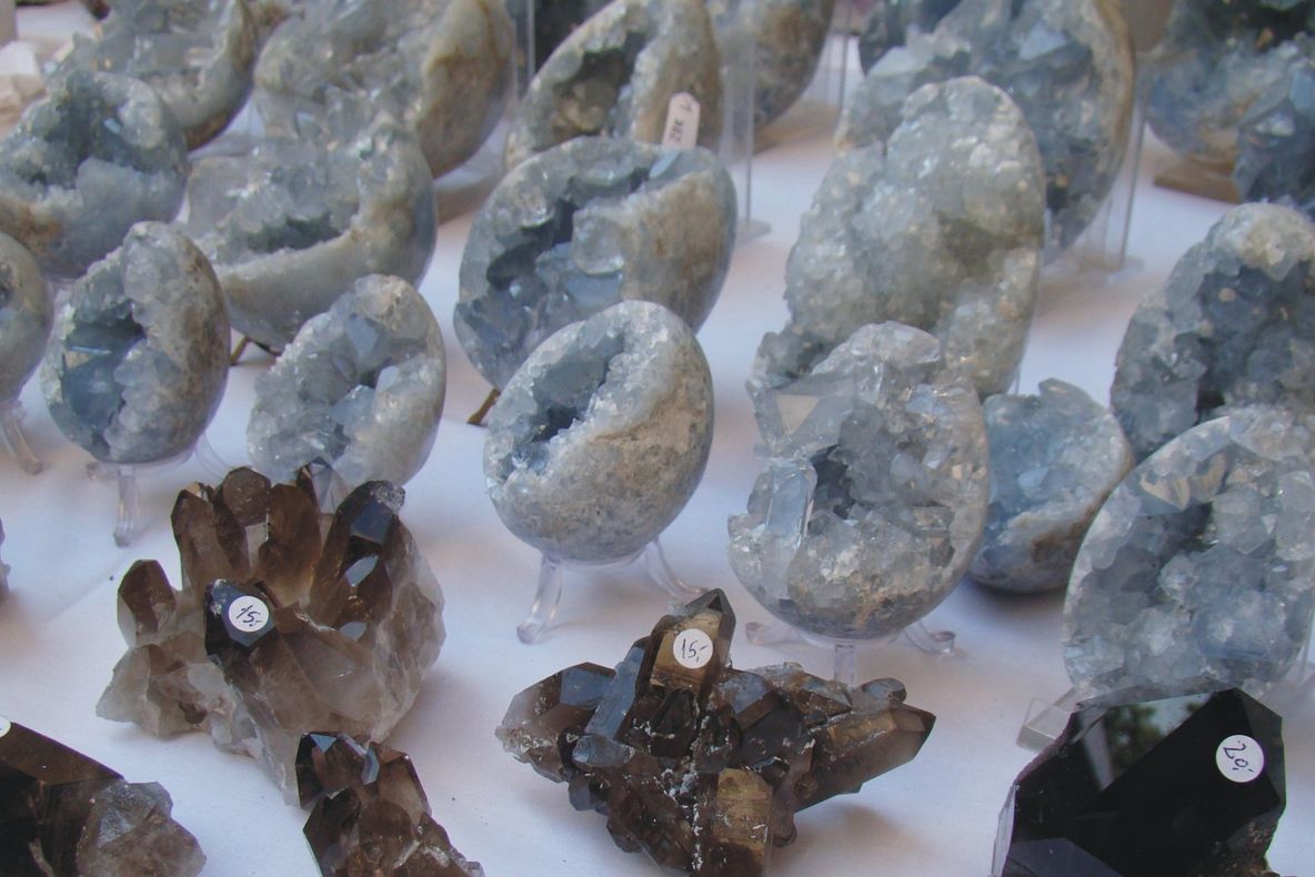 FRESH-REFRESH. Terapia cu cristale 