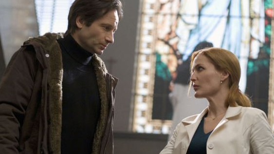 Mulder şi Scully redeschid "Dosarele X"