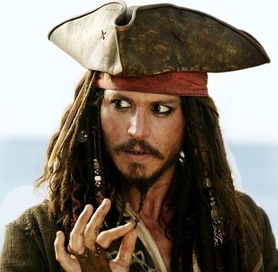 Johnny Depp intră în pilelea lui Strauss-Kahn, fostul șef al FMI acuzat de agresiune sexuală