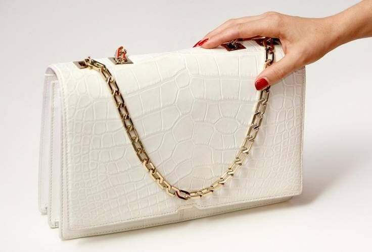 Ai poșeta murdară? Te poți îmbolnăvi grav