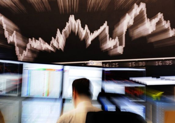 Perspective sumbre: mai multe țări ar putea avea ratingul revizuit în scădere ca urmare a crizei COVID-19, avertizează S&P 