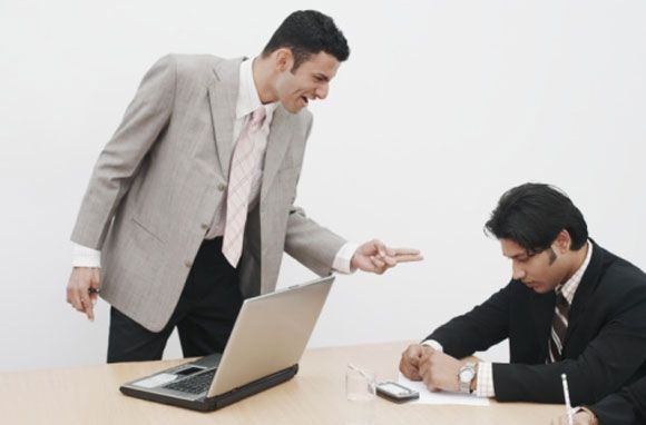 Ai una dintre aceste meserii? Mare atenție la colegi!