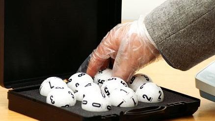 Toţi şefii Loteriei Române din ultimii 11 ani, audiaţi în "frauda secolului"