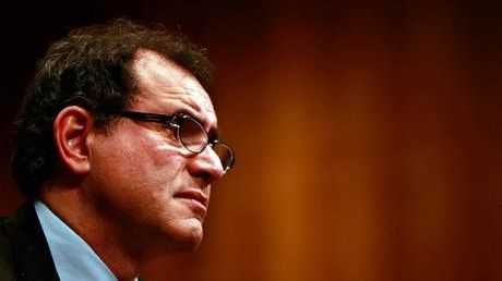 Profetul crizei, Nouriel Roubini, face o predicție uluitoare după atentatele de la Paris