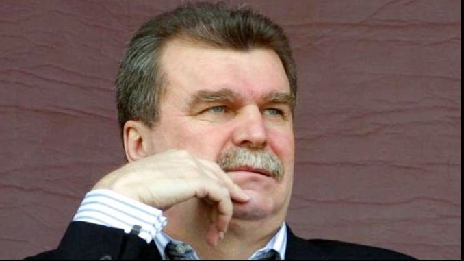 ŞOC! Dinu Gheorghe PLEACĂ şi de la Rapid!