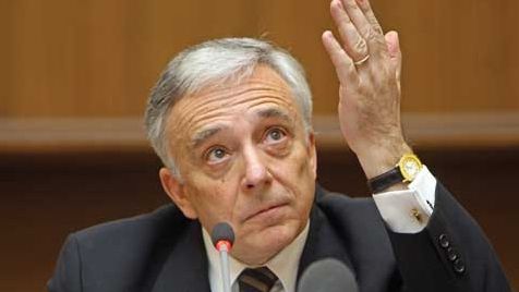Isărescu: Bucureştiul poate intra şi mâine în zona euro, dar trebuie să intre toată România