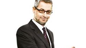 LOVITURĂ NĂUCITOARE pentru Radu Moraru