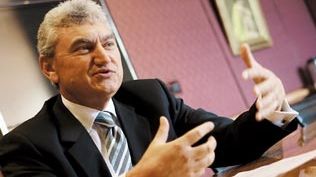 Noul şef al ASF promite curăţenie generală: "Sunt prea mulţi şefi, salariile vor fi TĂIATE masiv"