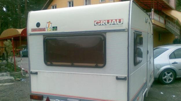 Caz ȘOCANT la Cluj: Cadavrul unui bărbat a zăcut timp de o săptămână într-o rulotă! Mirosul, de nesuportat. Nimeni nu s-a sinchist să-l ridice