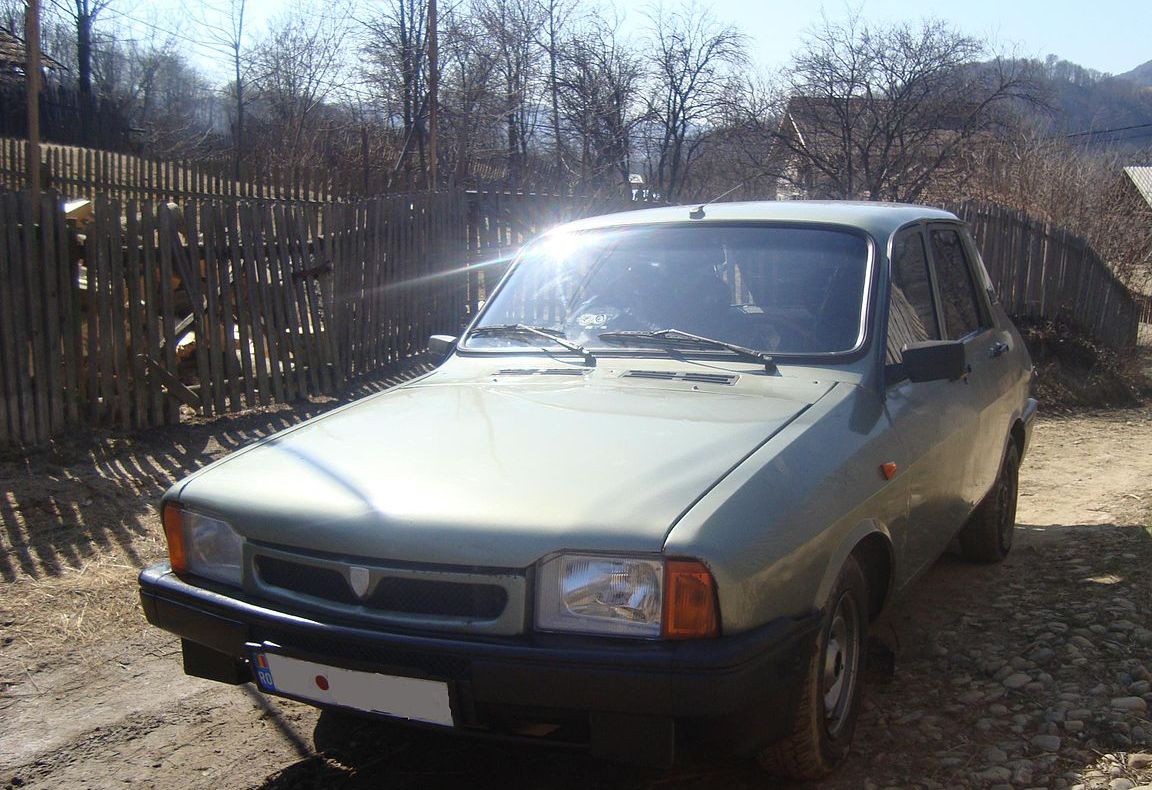 Cât costa o Dacia, în dolari americani, în ultimii ani ai epocii Ceaușescu 