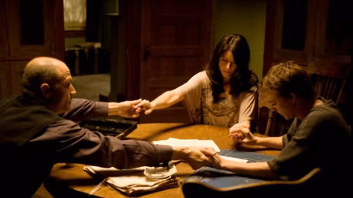 7 semne că cineva de pe lumea cealaltă încearcă să ia legătura cu tine