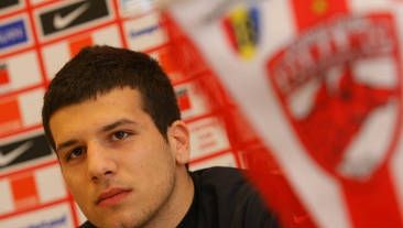 Îl mai ţineţi minte Ţucudean, atacantul care a evoluat la Dinamo şi Steaua? A semnat tot în Liga 1