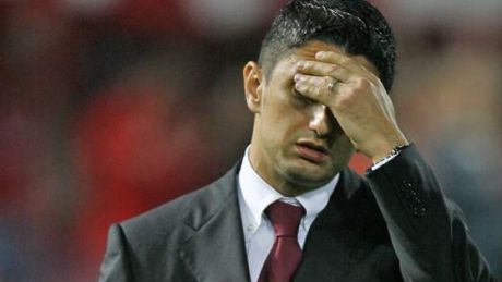 Veste CUMPLITĂ pentru RĂZVAN LUCESCU