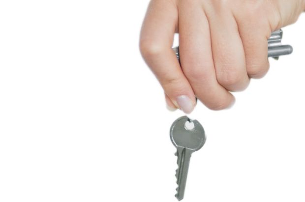 HARTA PREŢURILOR la locuinţe. Care sunt diferenţele între blocurile NOI şi cele VECHI 