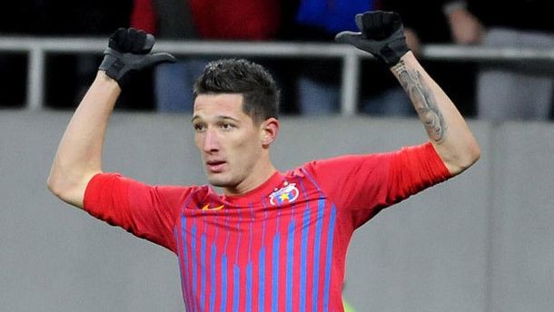 Un jucător al Stelei atacă clubul