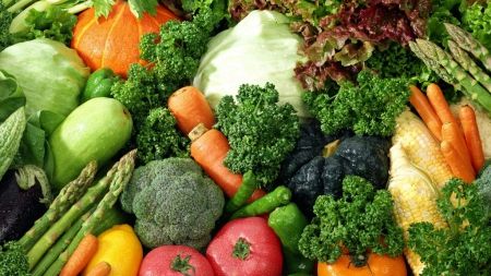 POSTUL PAŞTELUI 2014. Alege isteţ alimentele de post