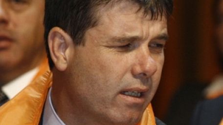 Primarul Brașovului, George Scripcaru, și fostul președinte al CJ Brașov, urmăriți penal de DNA