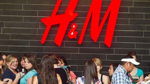 Mutare EXPLOZIVĂ a suedezilor de la H&M