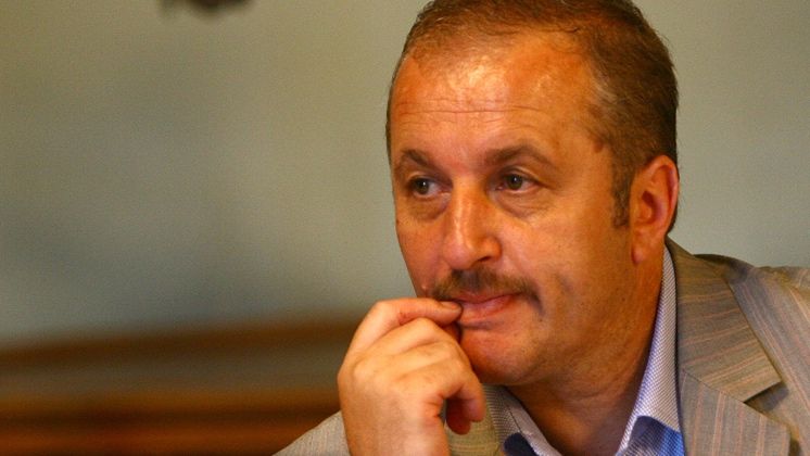 Cine este tatăl lui Vasile Dâncu şi cu ce se ocupă