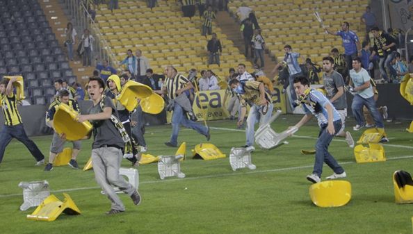 Schimbări importante în Turcia: accesul suporterilor oaspeţi la meciuri, din nou permis