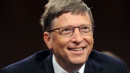 Bill Gates vrea să doneze 100.000 de găini ţărilor sărace. Bolivia refuză