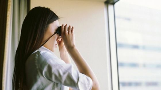 Cum afli dacă partenerul te înşală. Este suficient să-i privești degetele