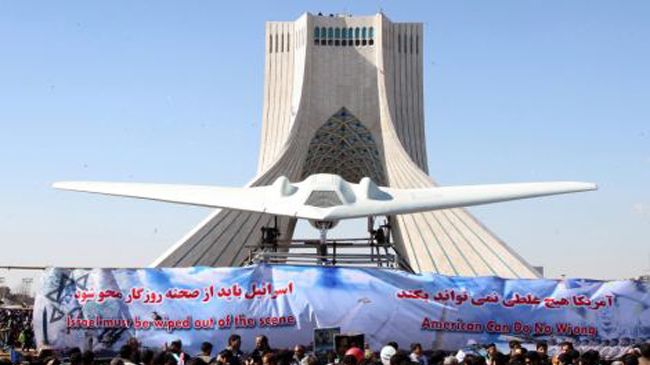 Iranul a testat un avion fără pilot fabricat după un aparat american, CAPTURAT în 2011