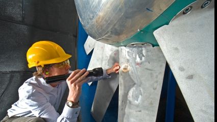 Au apărut noi meserii în România. Lista celor 21 de ocupaţii în care te poţi reprofila