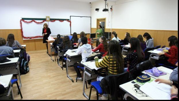 Mai multe locuri la școlile profesionale. Cererea de meseriași pe piața muncii, în creştere