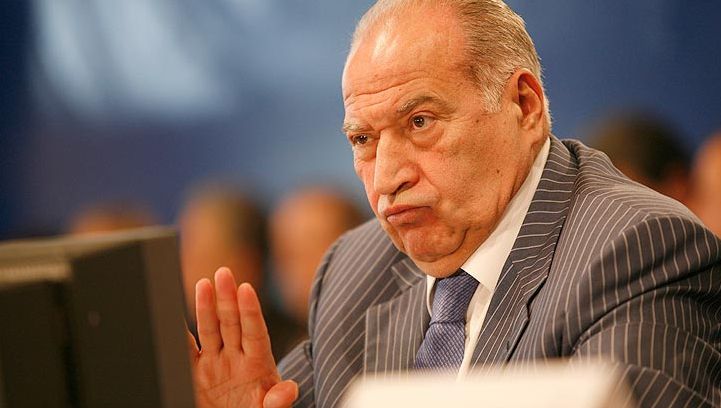 Cinci iniţiative luate de DAN VOICULESCU au devenit LEGE