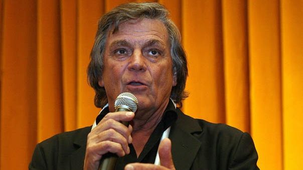 Florin Piersic, în lacrimi după ce a fost decorat de Klaus Iohannis: Să vă dea Dumnezeu ce vă dorim 