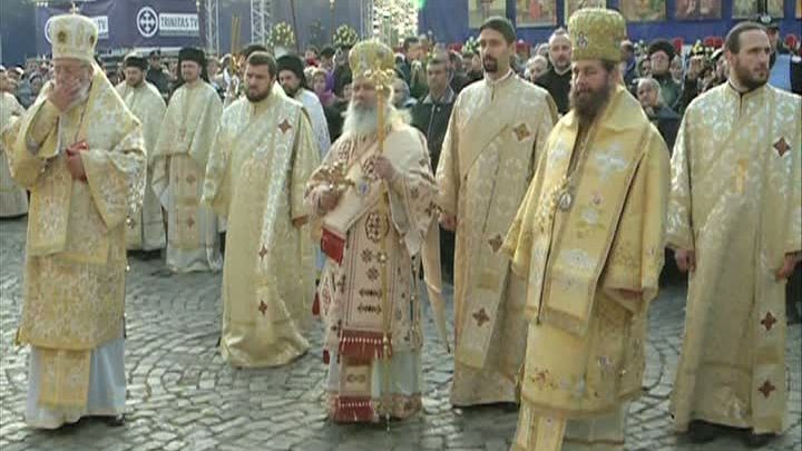 SF. DUMITRU. Un fragment din Crucea pe care a fost răstignit Iisus Hristos a ajuns în România