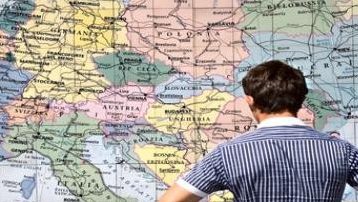 Populaţia activă din România dispare văzând cu ochii. INS confirmă dezastrul