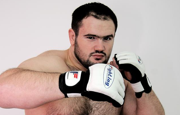 Un faimos luptator MMA din Romania, condamnat la 4 ani de inchisoare cu executare