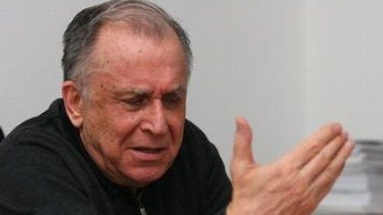 Ion Iliescu a făcut un bătrân să plângă