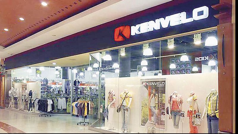 REDUCERI INCREDIBILE la haine. Ce branduri practică solduri şi cu cât vor fi "tăiate" preţurile