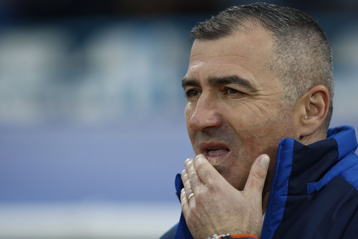 Liga 1. Fotbalul românesc, la pământ. Antrenor neplătit 6 luni, apoi dat afară