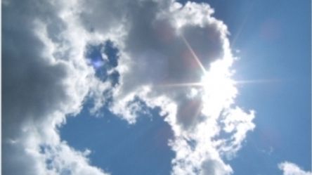 PROGNOZA METEO 27 aprilie. Vremea se încălzeşte, dar pentru scurt timp