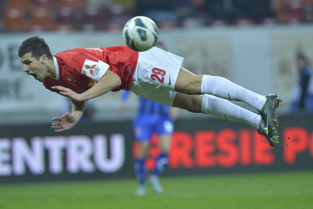 Steaua a făcut o achiziție importantă. Un fost dinamovist vine la Steaua