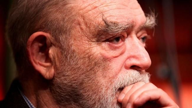 Mircea Albulescu a fost internat de urgenţă