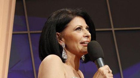 LOVITURĂ pentru Elena Cârstea în America 