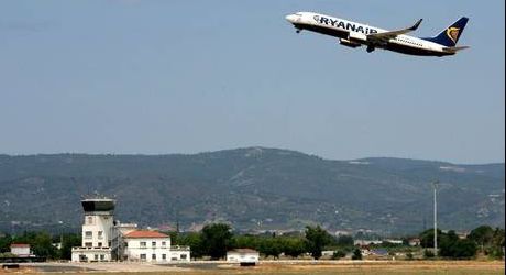 Aterizare de urgenţă, la Berlin. Ce a făcut un viitor mire, la bord