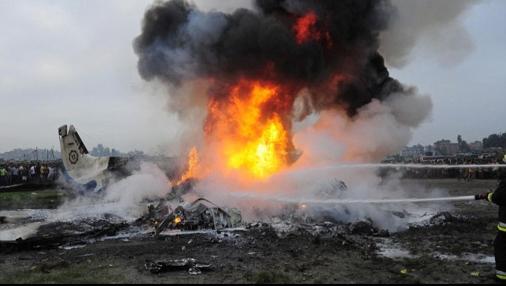 Un avion de vânătoare s-a prăbuşit în statul american Virginia