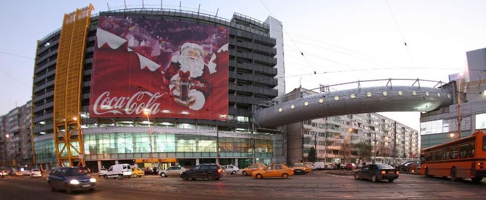 VESTE TERIBILĂ pentru clienţii unui mall din Bucureşti 
