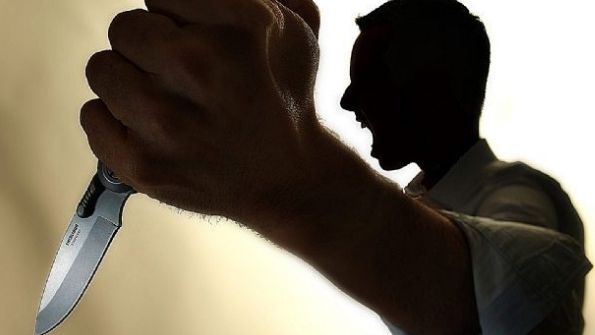 Tânără înjunghiată de concubinul ei, într-un camping din Eforie Nord – Detalii șocante din anchetă